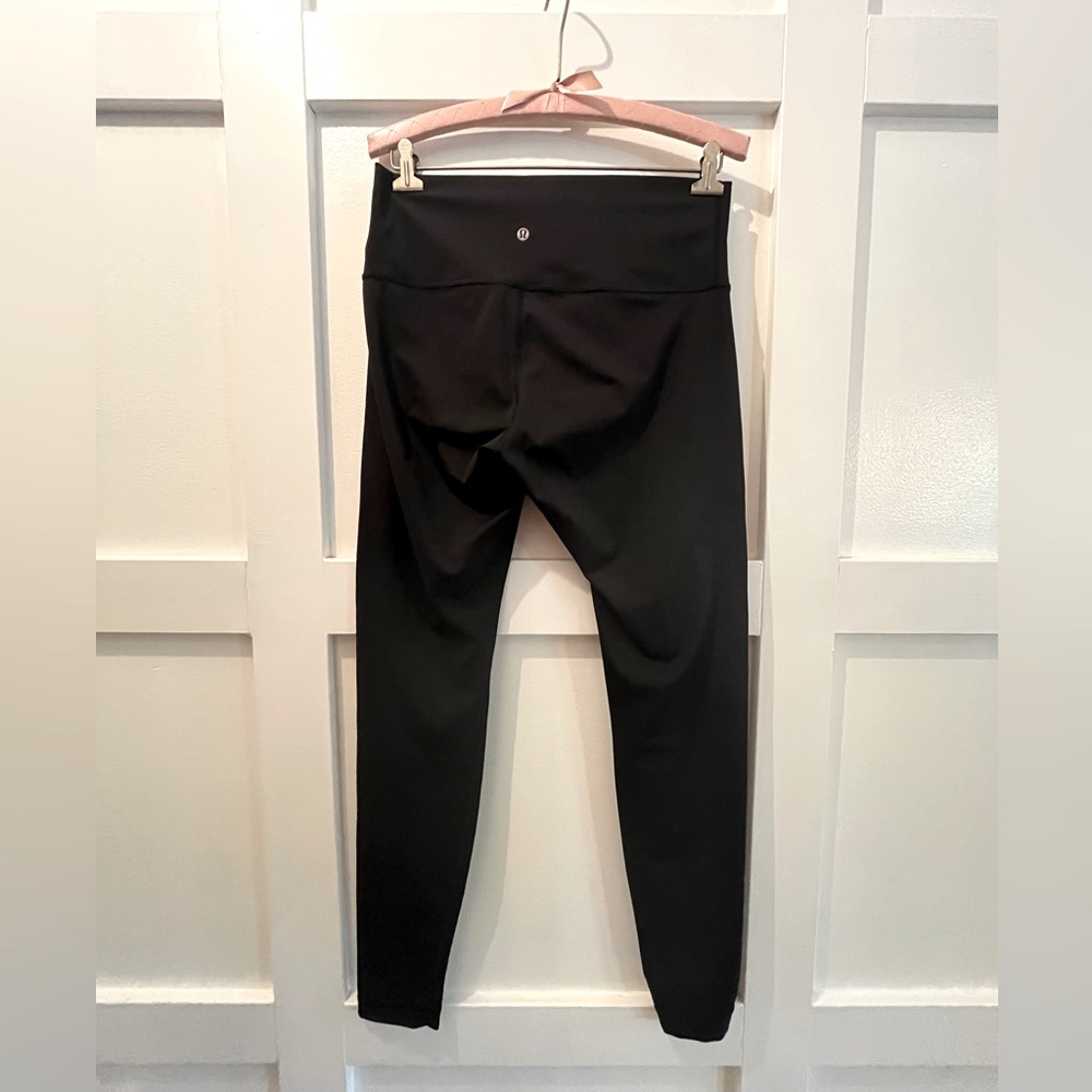 Lululemon leggings; Size 10; tried on once; black